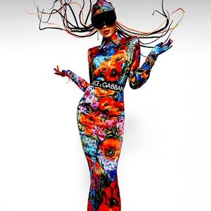 Dolce Gabbana Meadow print skirt